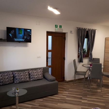 Apartment Dujica Senj  Esterno foto