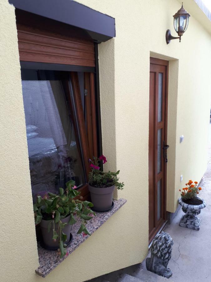 Apartment Dujica Senj  Esterno foto